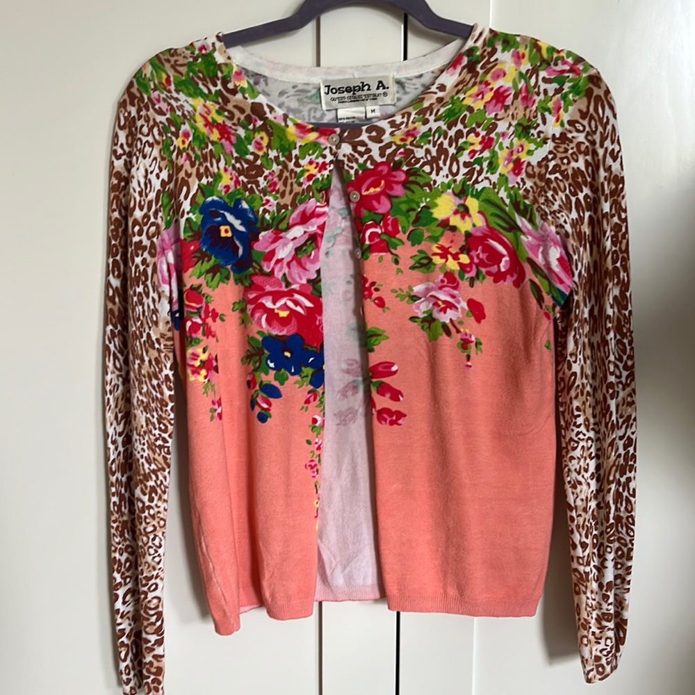 How fun is this floral and leopard print cardigan?